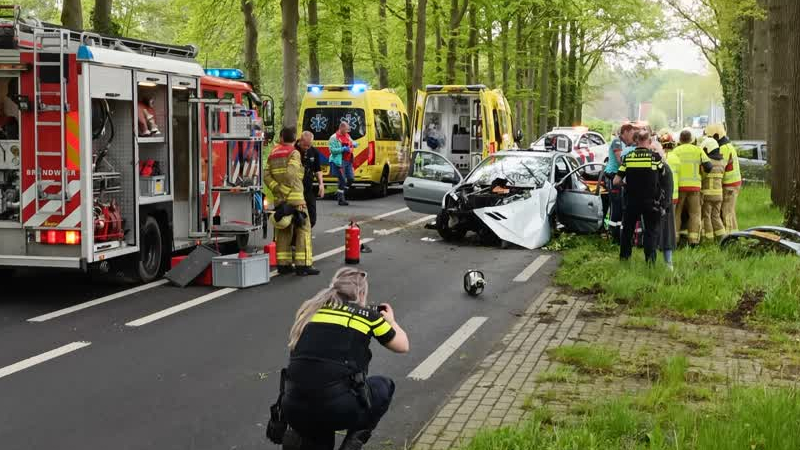 Bestuurder Ernstig Gewond Na Eenzijdig Ongeval Nabij Vorden