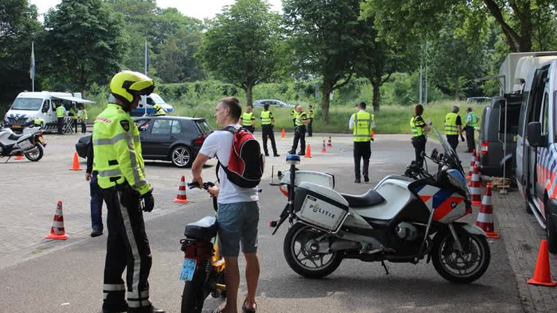 Bonnenregen Bij Grote Controle Doetinchem