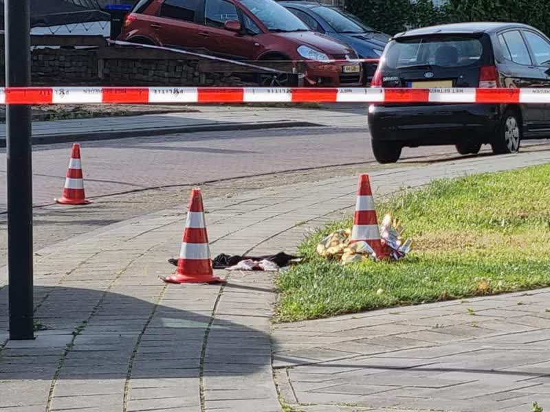 Neergeschoten Man Betrapt Door Bewoner